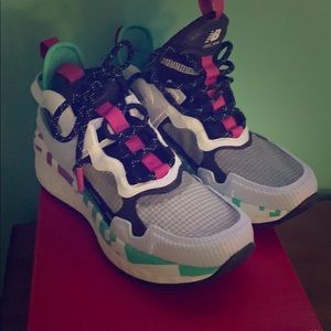 Women Multi Color New Balance Test Run Size 9